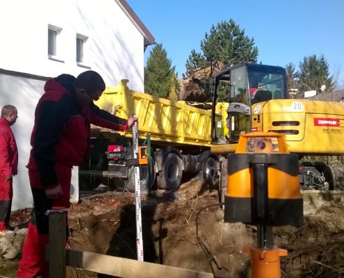 Erneuerung Pool mit Schiebedach, Feldkirchen - M+D Garten- und Landschaftsbeu GmbH