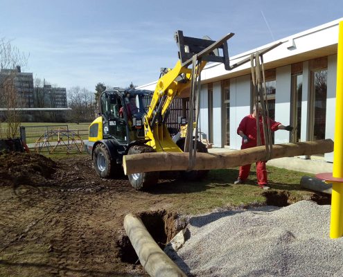 Neuer Spielplatz und Spielsand - © M+D Garten- und Landschaftsbau GmbH