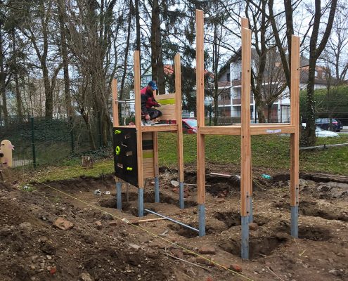 Aufbau Montage Spielgerät in München-Neuperlach - © M+D Garten- und Landschaftsbau GmbH